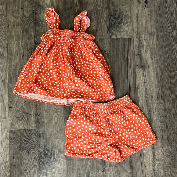 Orange Polka Dot Top and Shorts Set - Picture 4 of 4